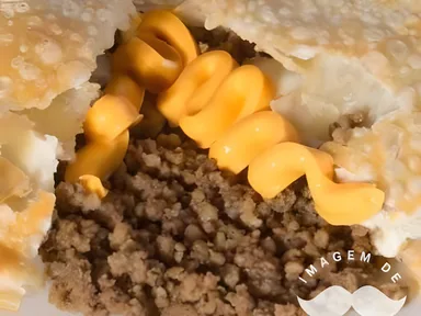 Pastel de Carne com Cheddar
