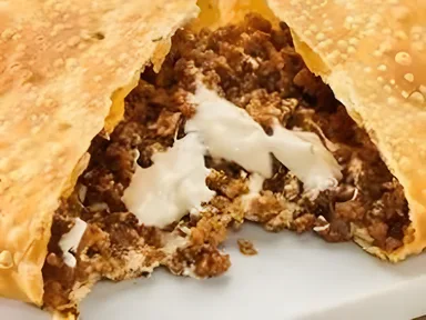Pastel de Carne com Catupiry